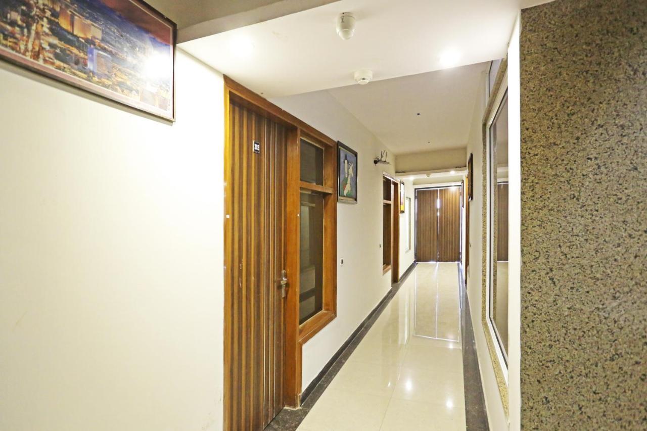 ניו דלהי Hotel La Casa Delhi Airport מראה חיצוני תמונה