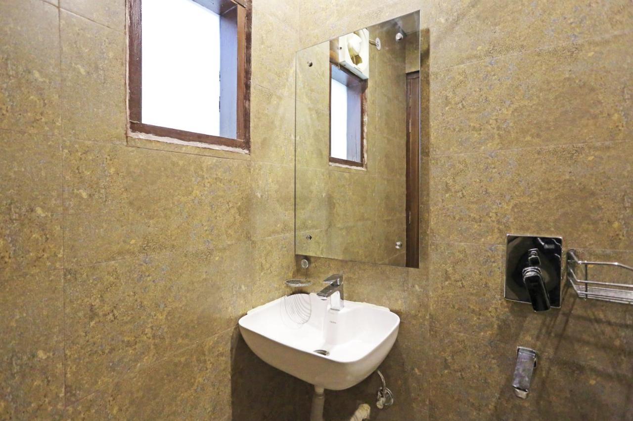 ניו דלהי Hotel La Casa Delhi Airport מראה חיצוני תמונה