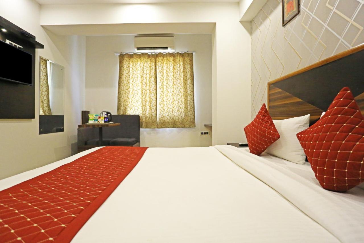 ניו דלהי Hotel La Casa Delhi Airport מראה חיצוני תמונה