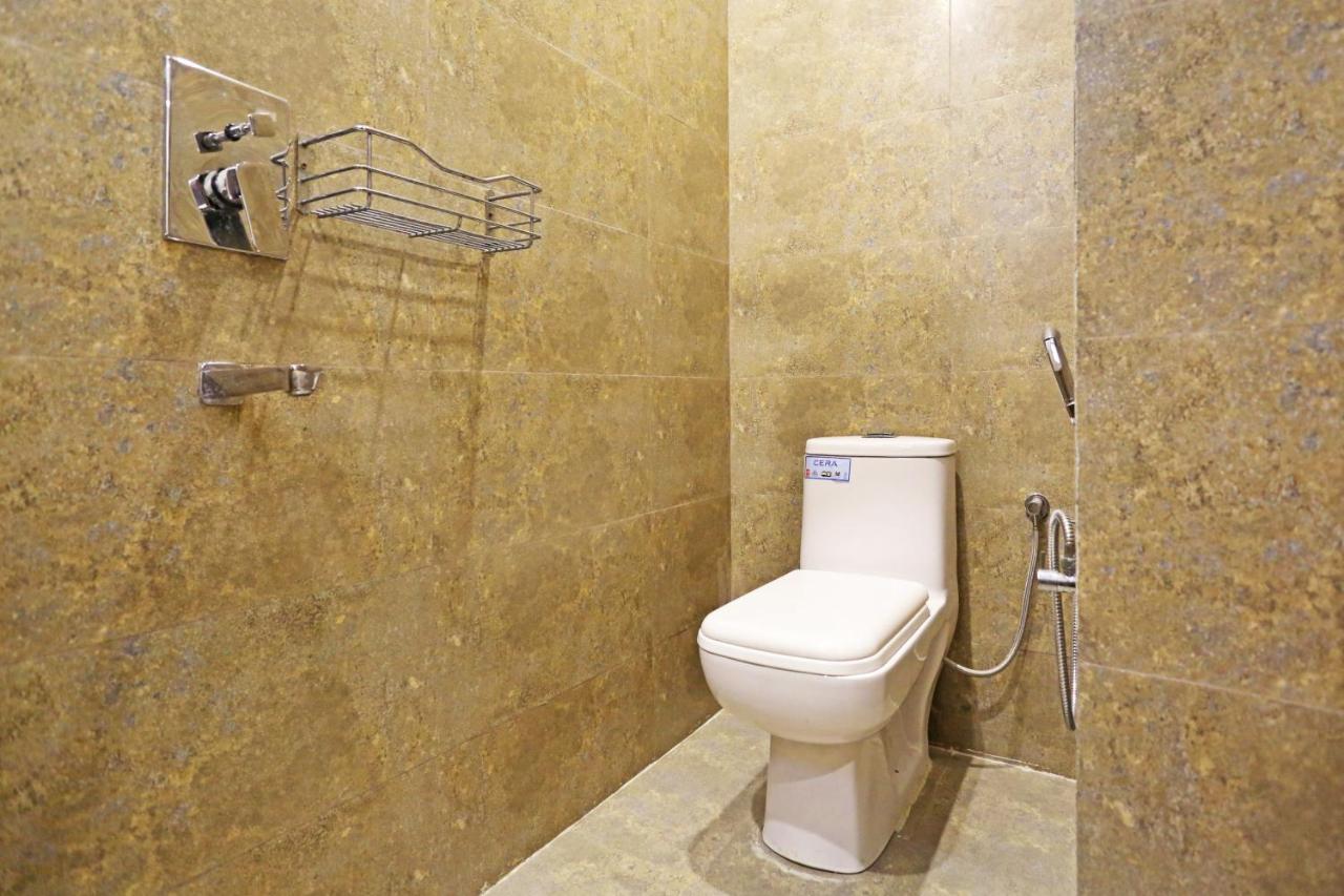 ניו דלהי Hotel La Casa Delhi Airport מראה חיצוני תמונה